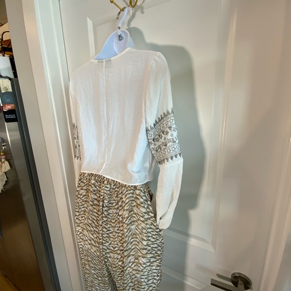 H&M Drawstring Tapered Leg Printed Pants w Pockets - Picture 6 of 11